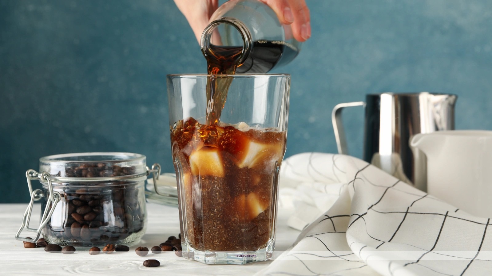 Cold Brew Coffee Ingredients Coffee Beans Water Ice Cold Press Coffee Recipe - best cold press coffee recipe