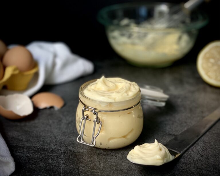 Alton Brown's Mayonnaise Recipe: A Step-by-Step Guide