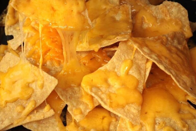 Easy Cheese Nachos Recipe for a Delicious Snack