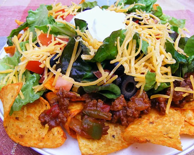 Delicious Nacho Salad Recipe: A Fun Twist on a Classic