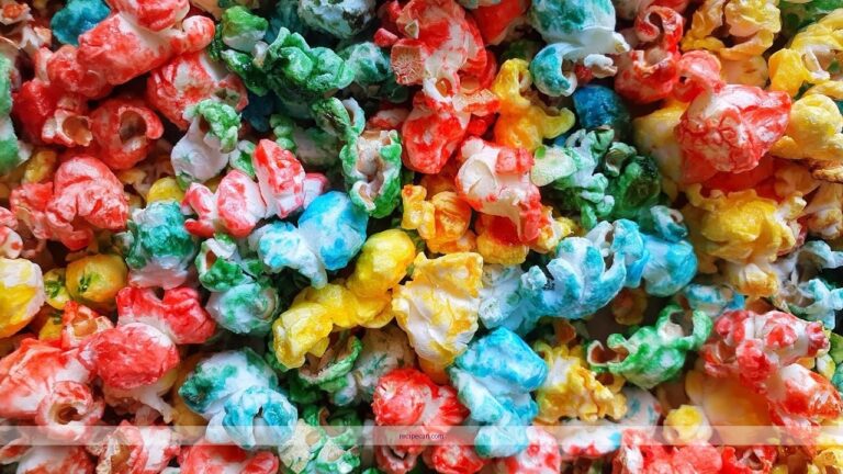 How to Make Colorful Rainbow Popcorn: A Fun Recipe