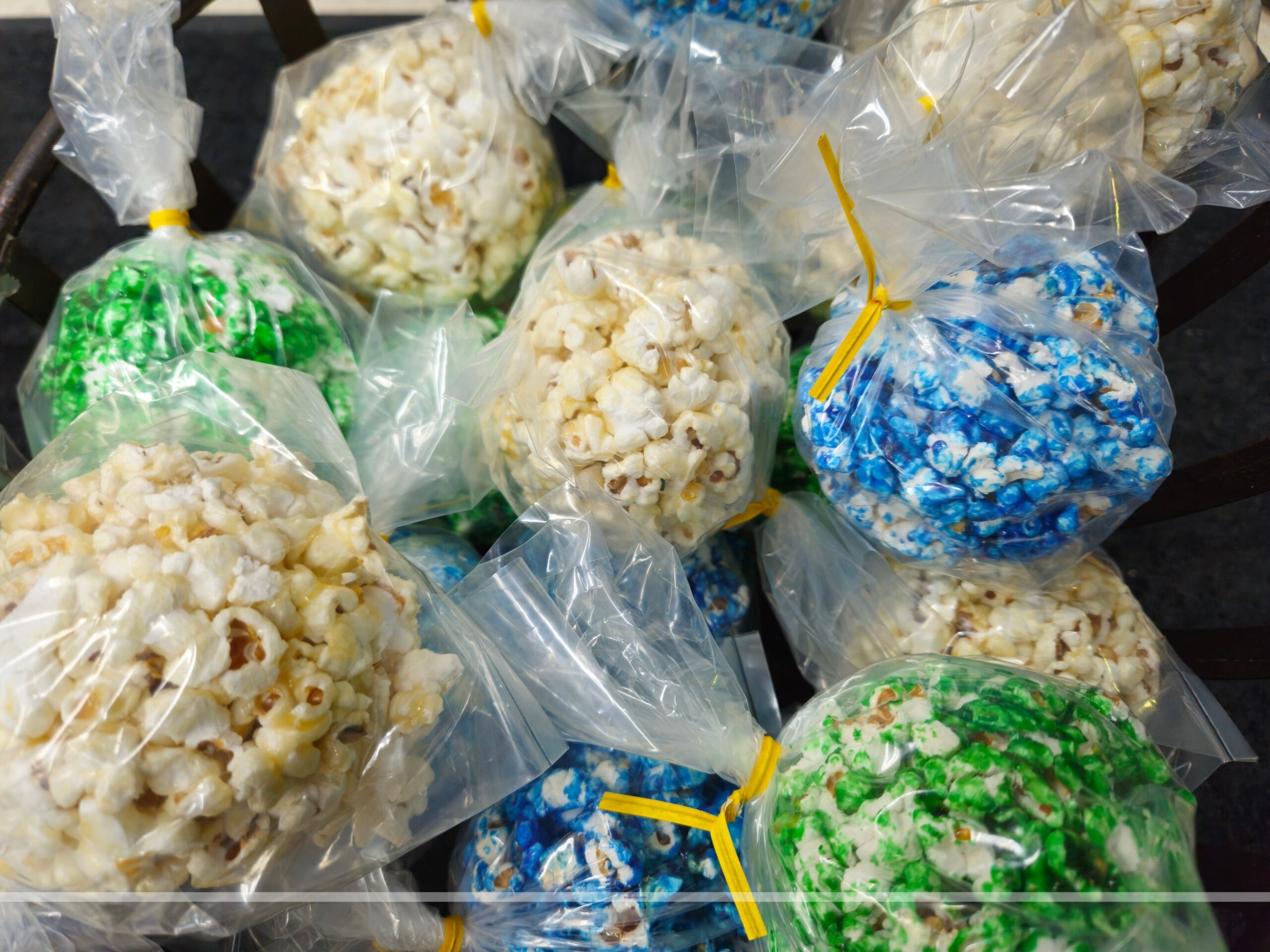 Recipe for Classic Old-Fashioned Popcorn Balls