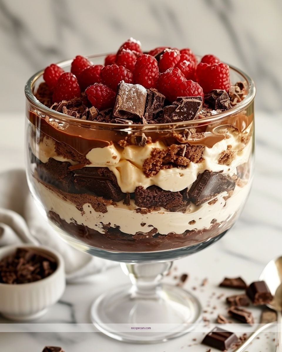 Easy Chocolate Trifle Recipe: A Decadent Delight