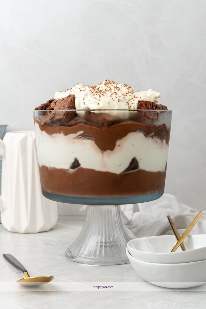 Brownie Trifle Recipe: A Decadent Dessert Delight