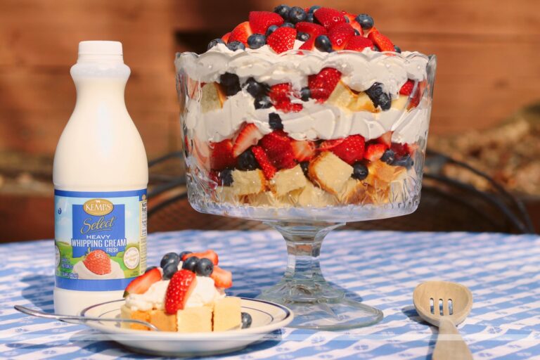 Delicious Red, White, and Blue Trifle Dessert Recipe