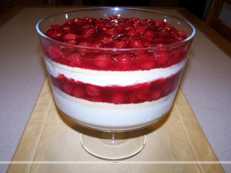 Delicious Cheesecake Trifle Recipes for Any Occasion