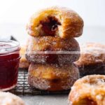 Easy Jelly Donuts Recipe for Delicious Homemade Treats