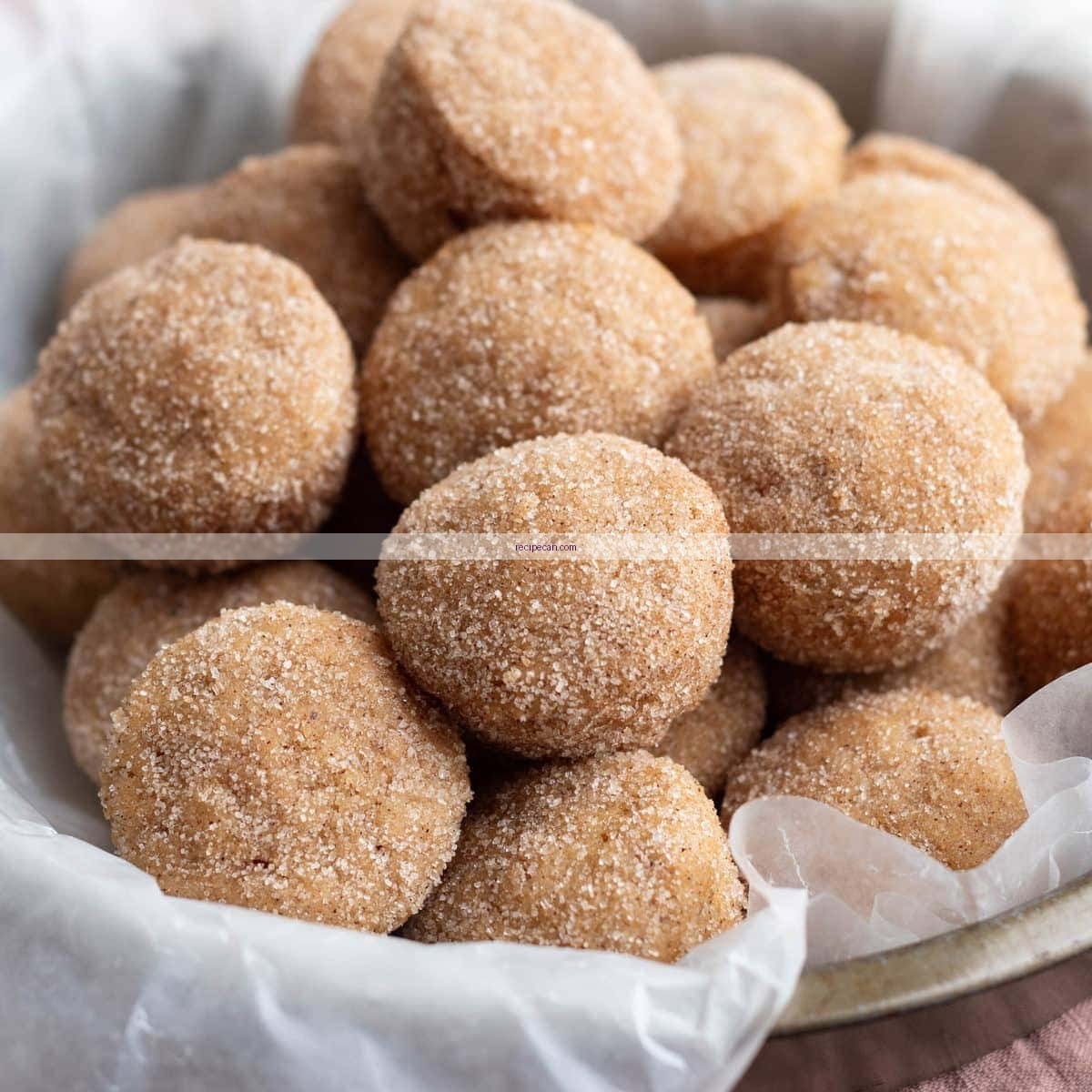 Delicious Baked Apple Cider Donut Recipe