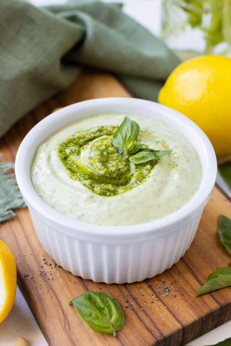 Pesto Mayonnaise Recipe: A Creamy Flavor Boost