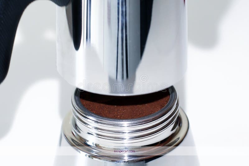 Mocha Coffee Preparation Step-By-Step Brewing Process Expert Mocha Coffee Recipes - mocha coffee recipes